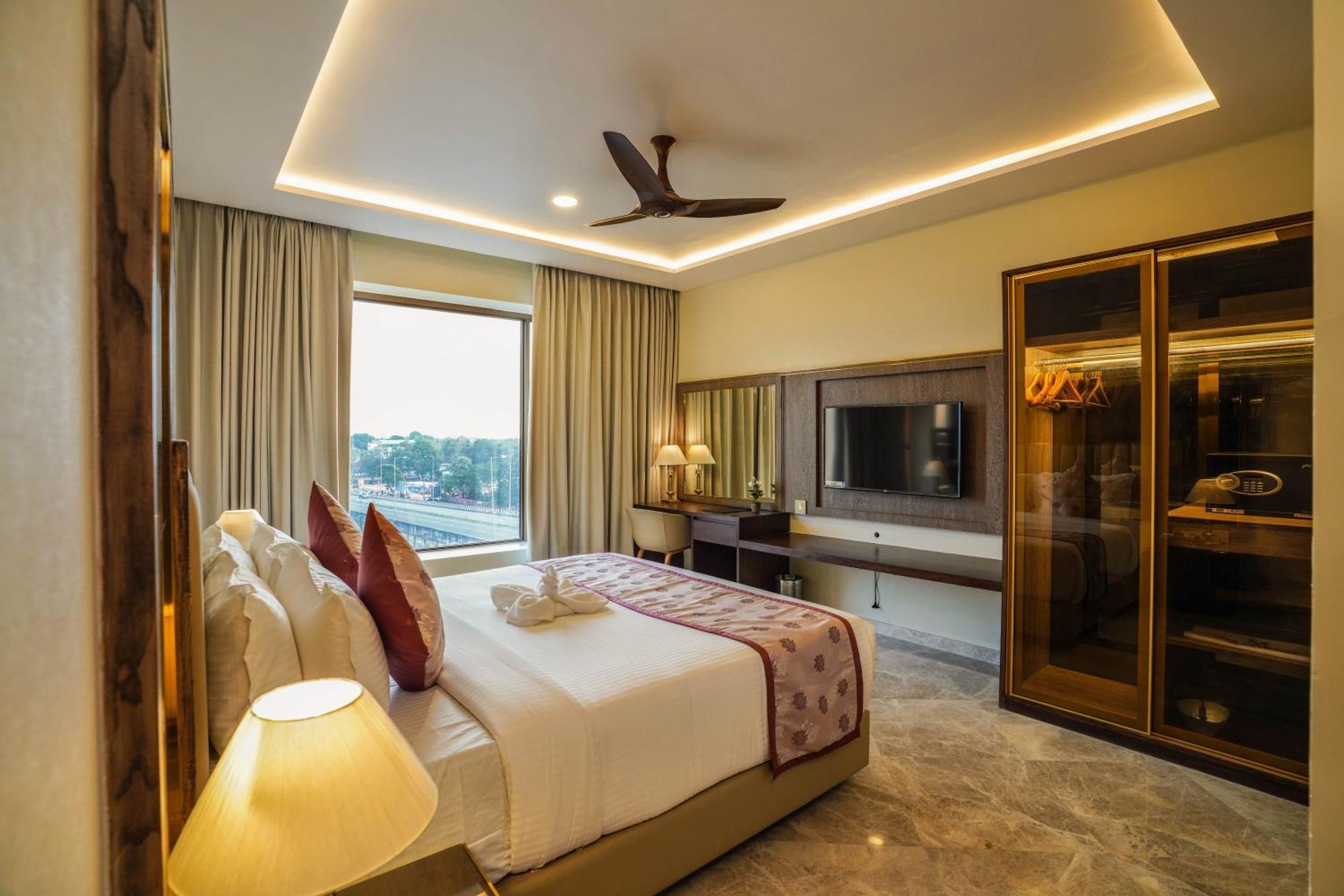 Uva Manish Hotel Kundapur Exterior photo